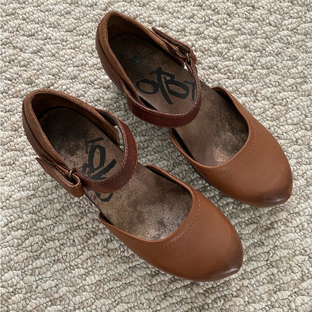 OTBT Brown Wedges - Picture 6 of 7